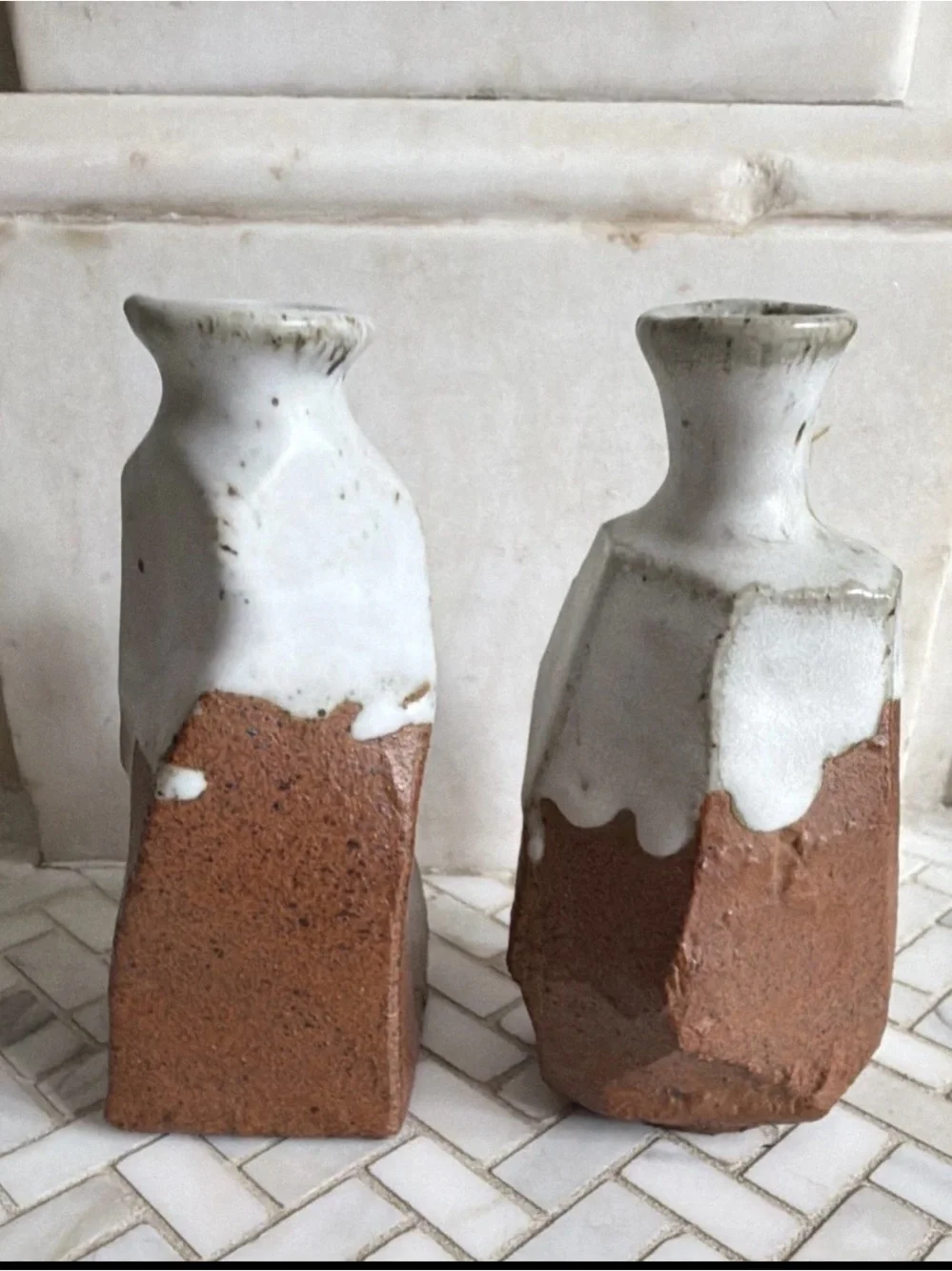 Spin - Sake Pottery Set - 2 Sake Carafe and 2 Sake Cups